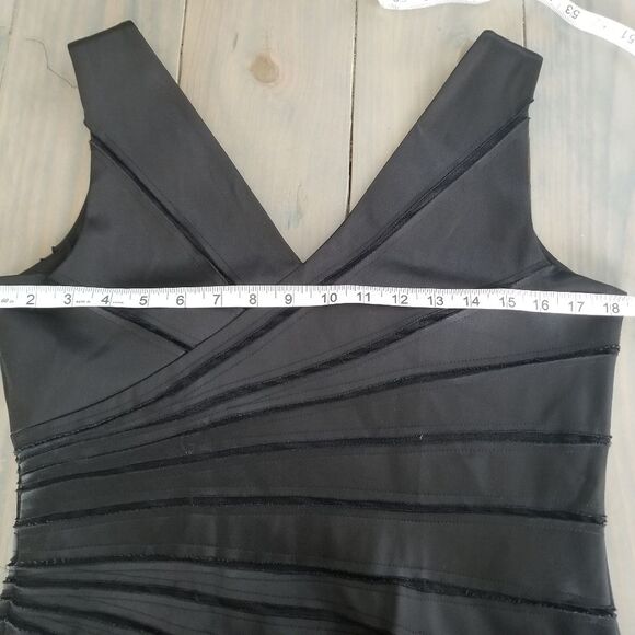 Leslie Fay layered abstract evening dress size 10 - Picture 9 of 13